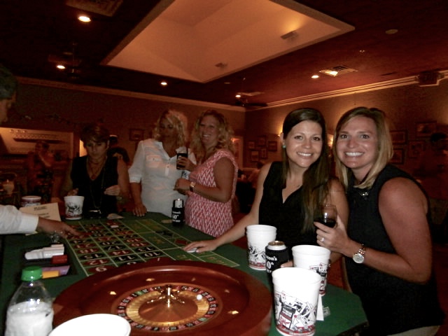 how to host a casino night fundraiser