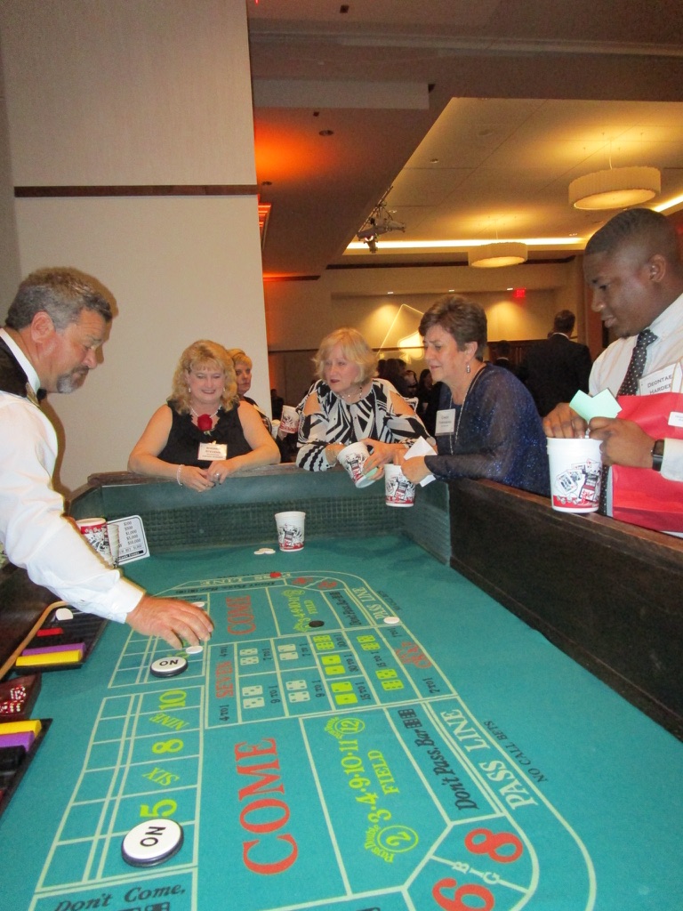 casino-themed-party